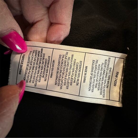 Steve Madden Girls' Black Puffer Jacket Size 5-6 Winter - Picture 4 of 10